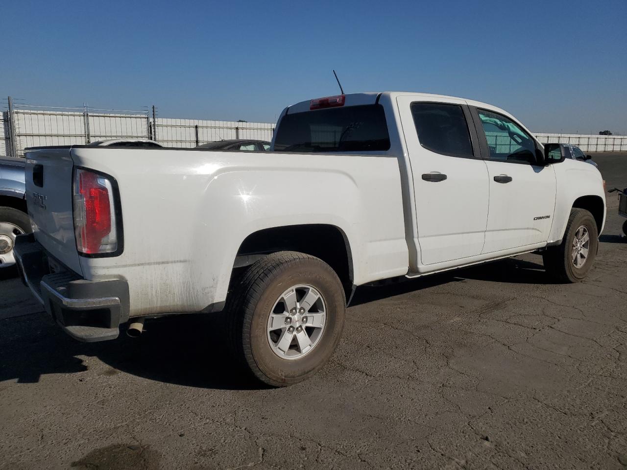 VIN 1GTG5BEN9H1155278 2017 GMC CANYON no.3