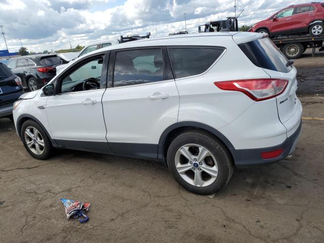  FORD ESCAPE 2015 Biały