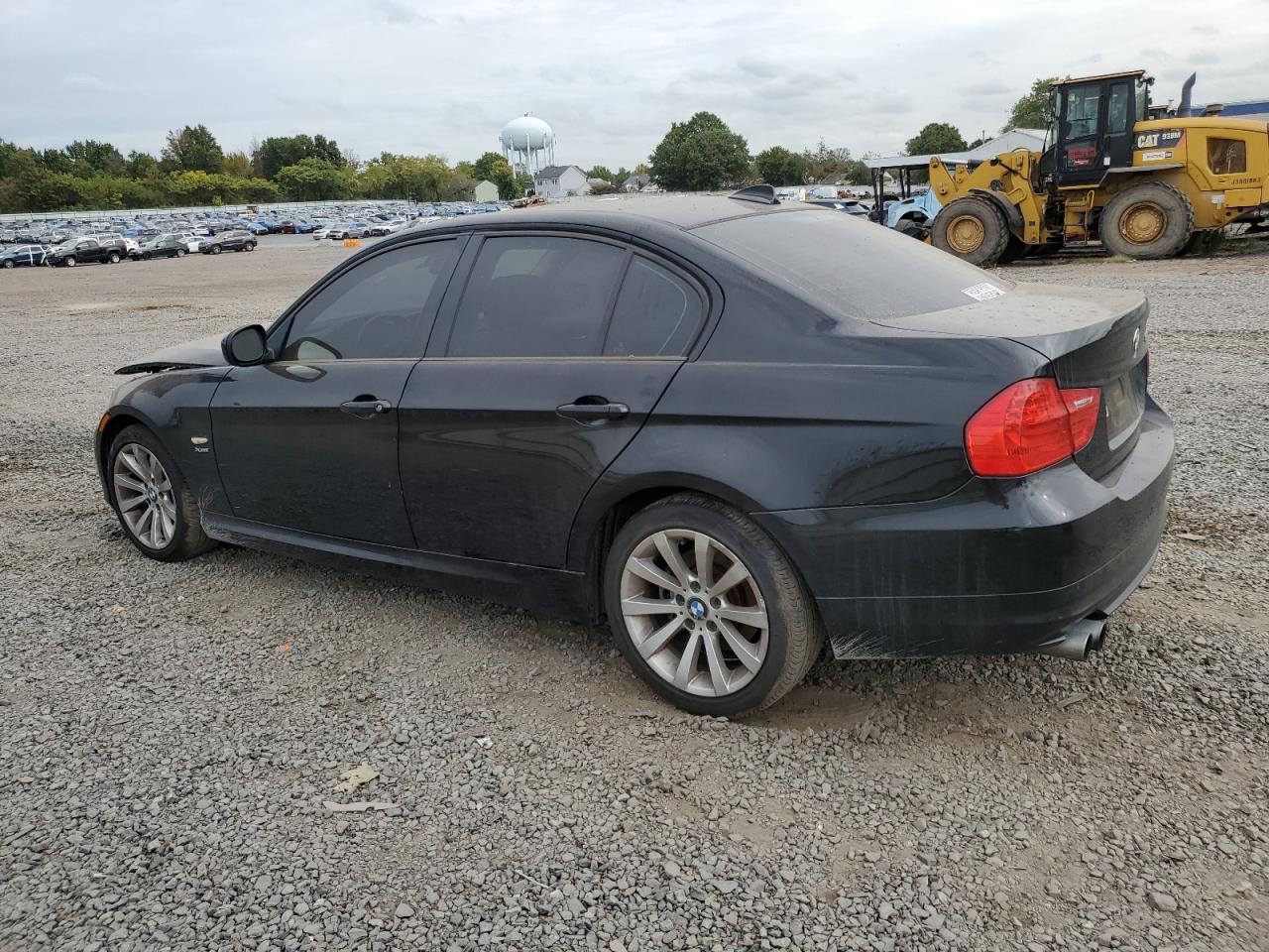 WBAPK5C50BF124702 2011 BMW 328 Xi Sulev