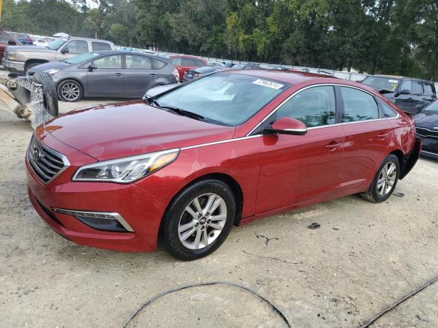  HYUNDAI SONATA 2015 Czerwony