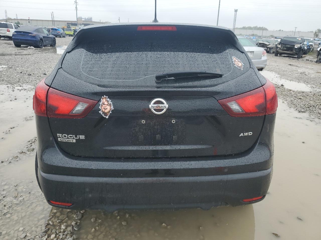 JN1BJ1CR9KW350252 2019 Nissan Rogue Sport S