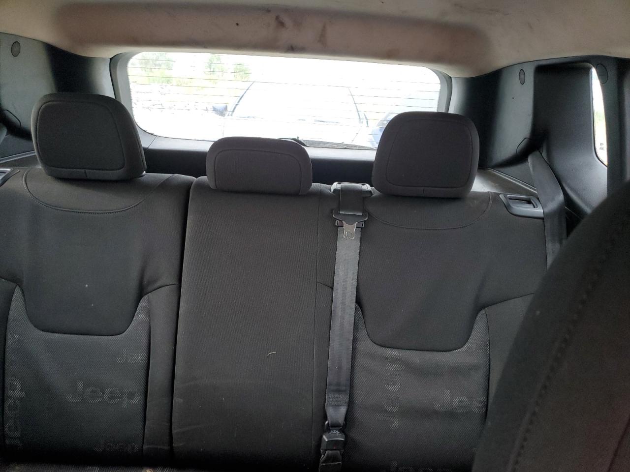 2016 Jeep Renegade Sport VIN: ZACCJBAT9GPD39441 Lot: 71000774