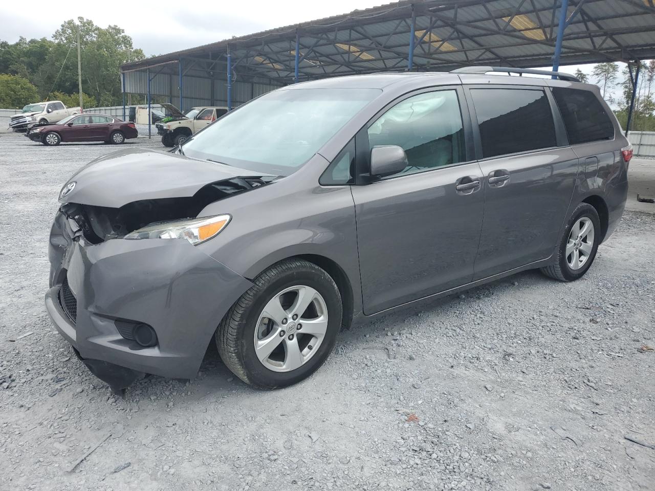 5TDKK3DC9FS666742 2015 TOYOTA SIENNA - Image 1