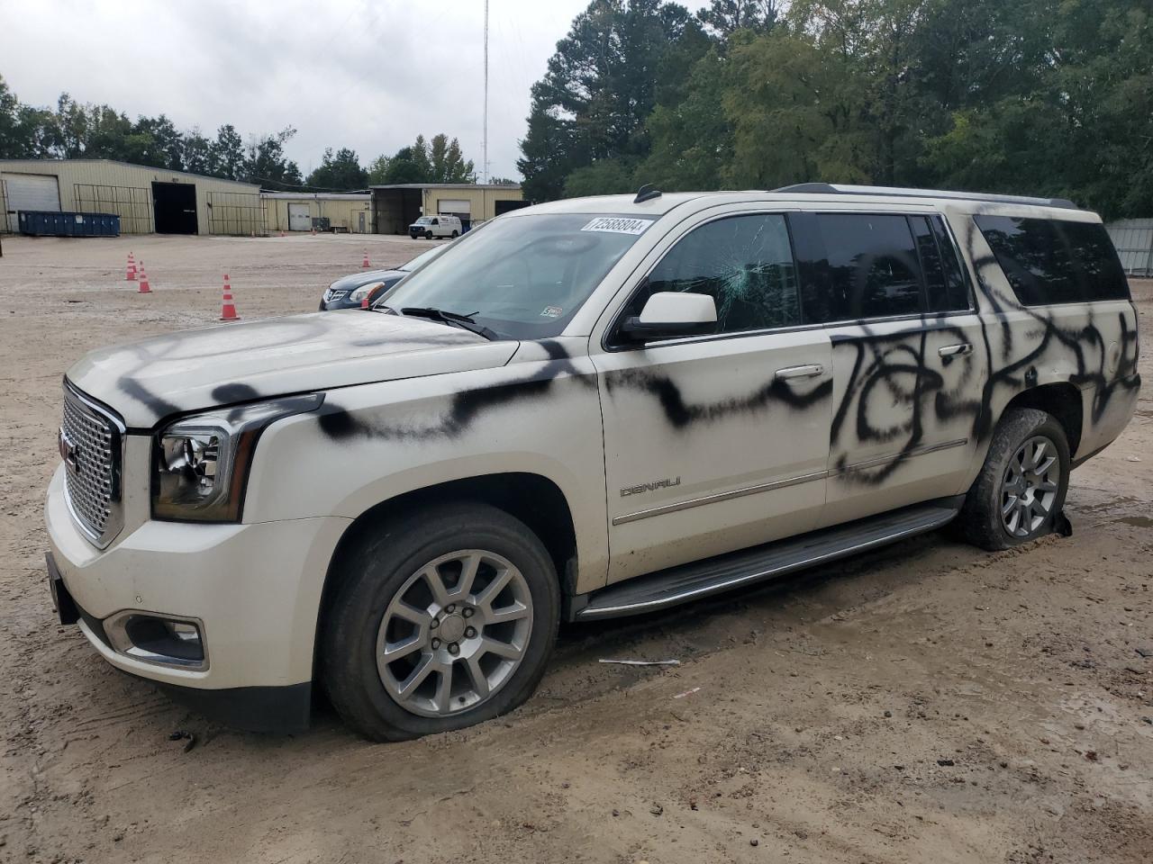Knightdale, NC에서 판매 중인 2015 Gmc Yukon Xl Denali - Vandalism