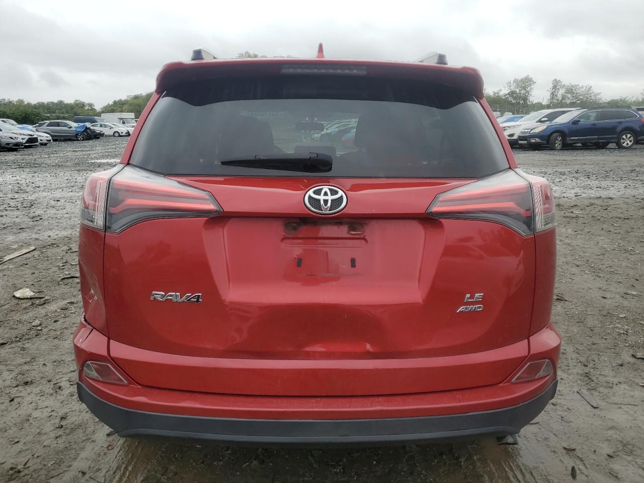 JTMBFREV7GJ087268 2016 Toyota Rav4 Le