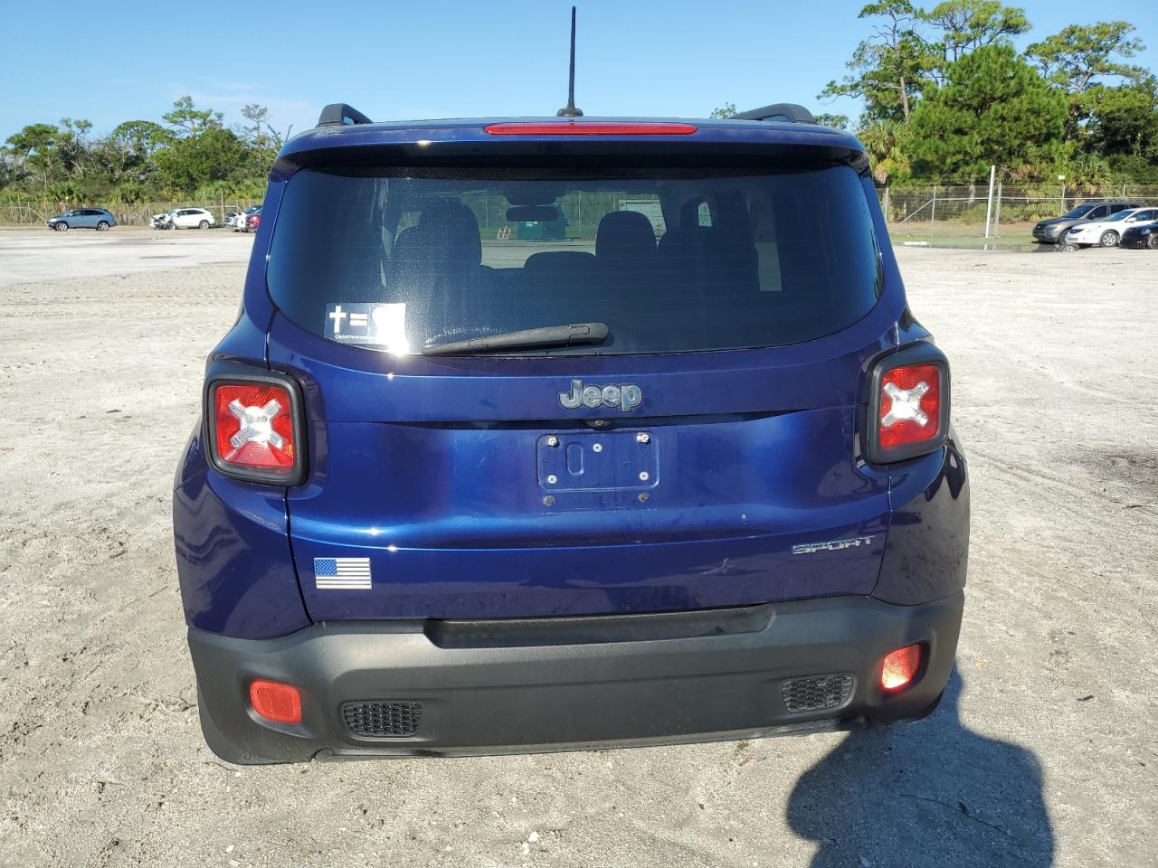 2016 Jeep Renegade Sport VIN: ZACCJAAT2GPE29539 Lot: 72206394