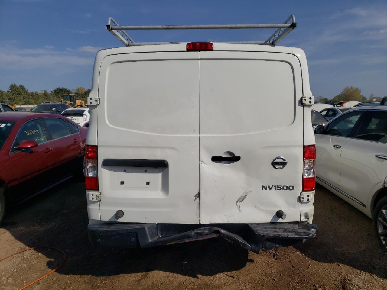 1N6BF0KM6JN819085 2018 Nissan Nv 1500 S