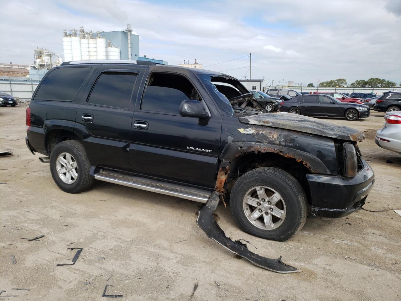 2002 Cadillac Escalade - Image 4