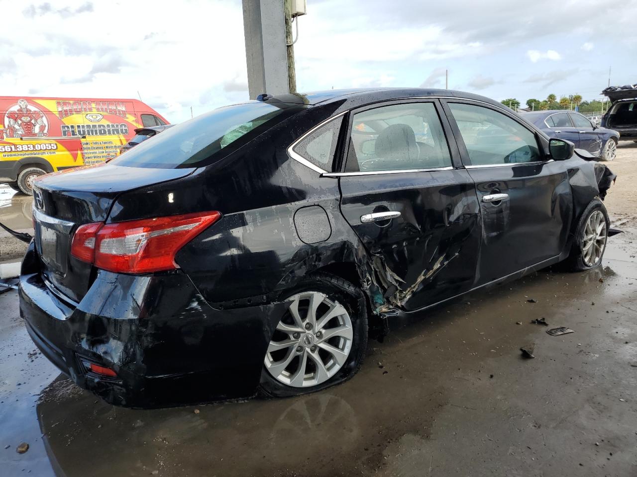 2019 Nissan Sentra - Image 3