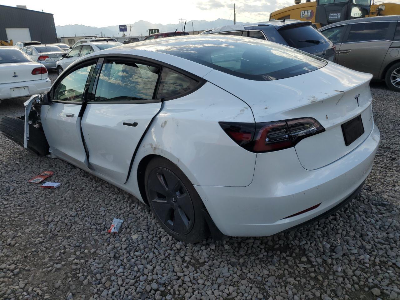 5YJ3E1EB8MF024262 2021 TESLA MODEL 3 - Image 2