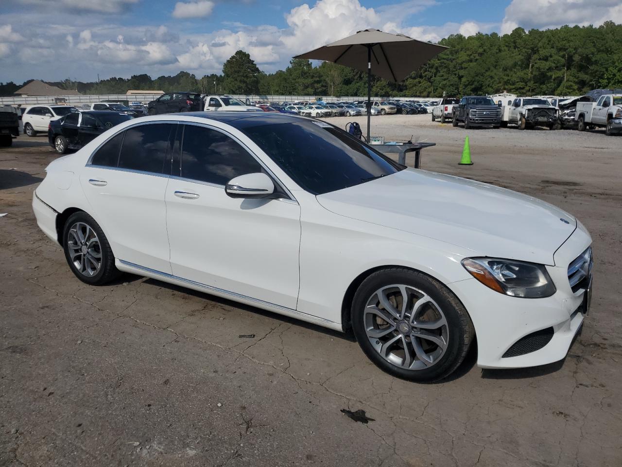 VIN WDDWF4JBXGR136289 2016 MERCEDES-BENZ C-CLASS no.4