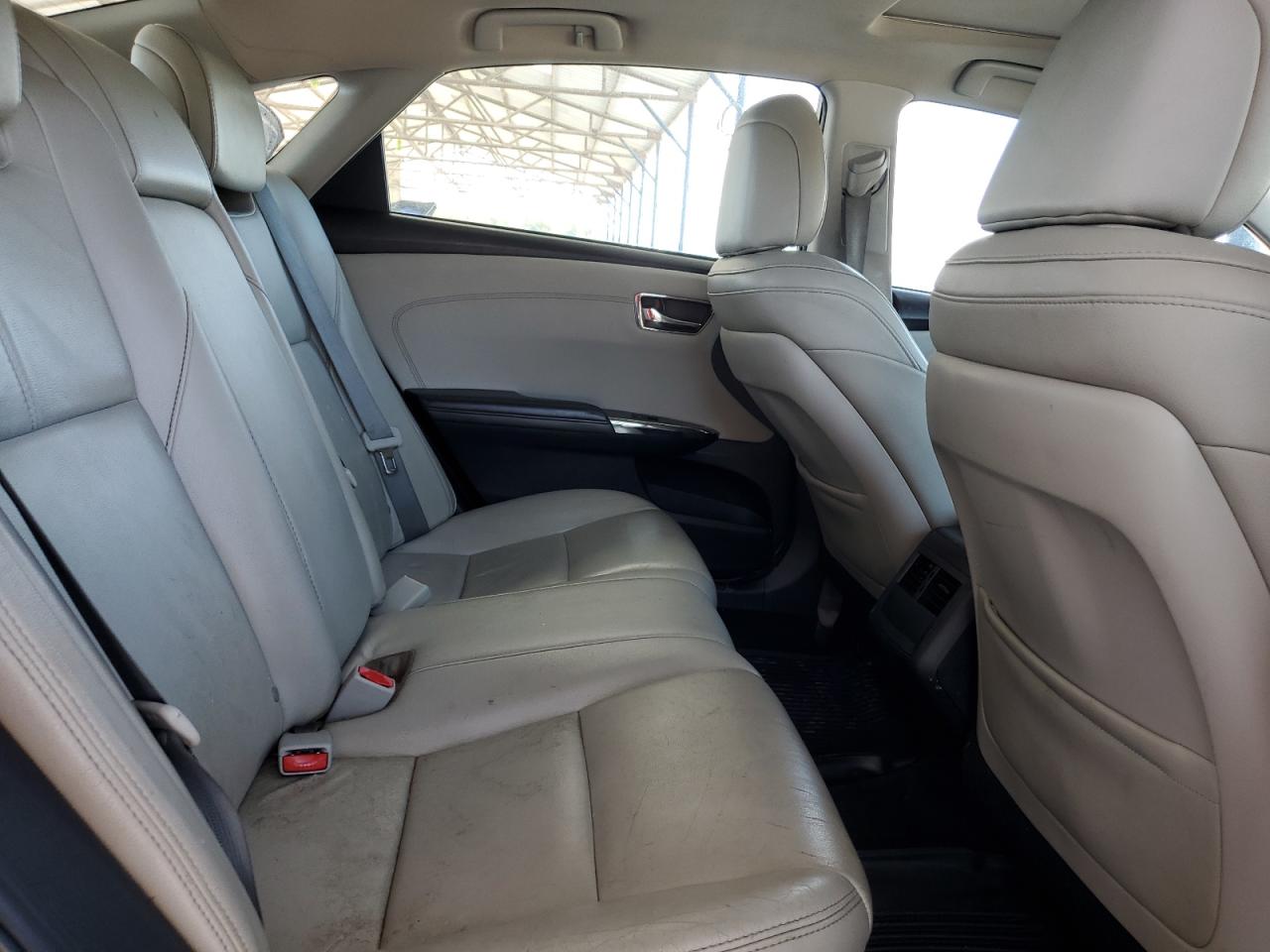 2017 Toyota Avalon - Image 10