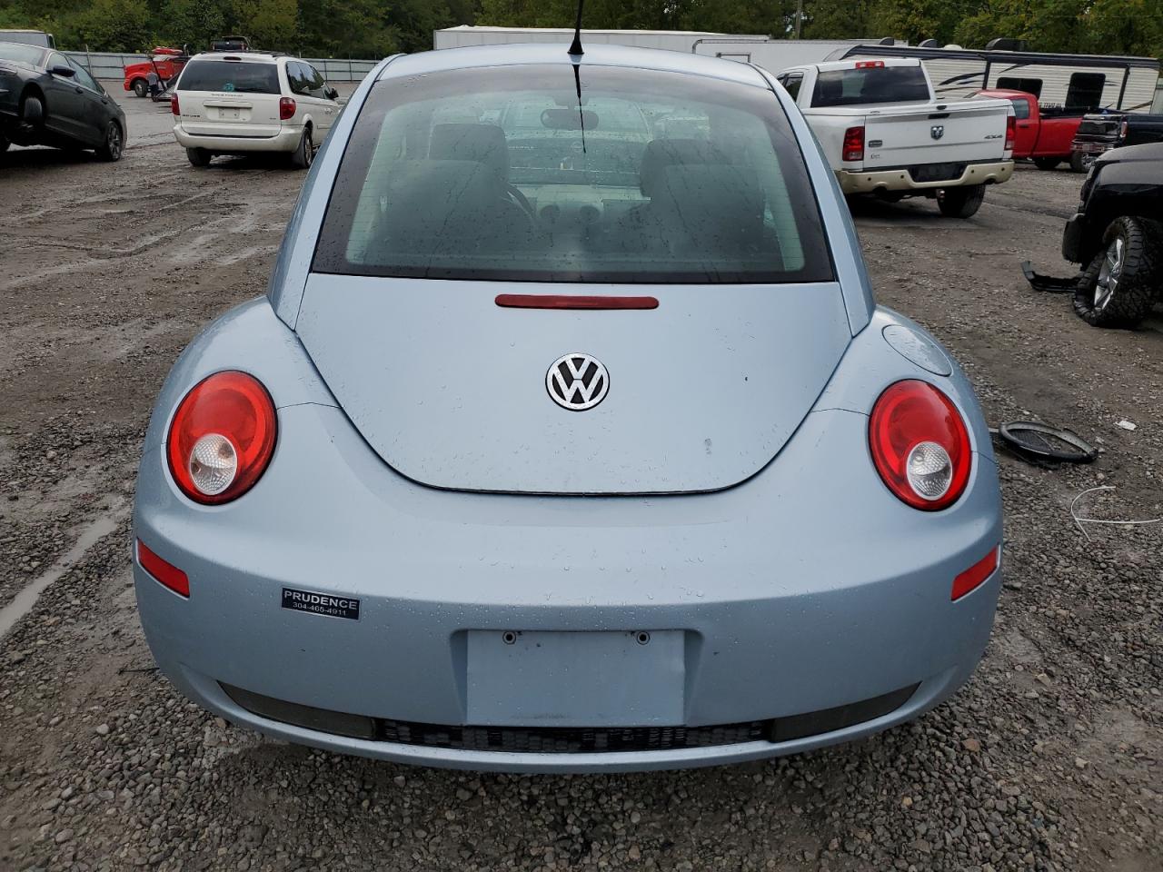 2010 Volkswagen New Beetle VIN: 3VWPW3AGXAM013425 Lot: 72178824