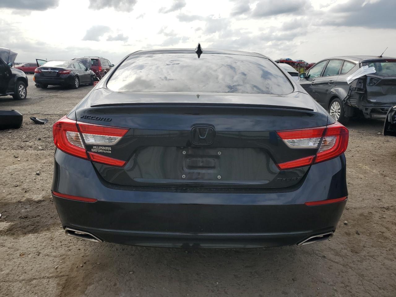2020 Honda Accord - Image 6