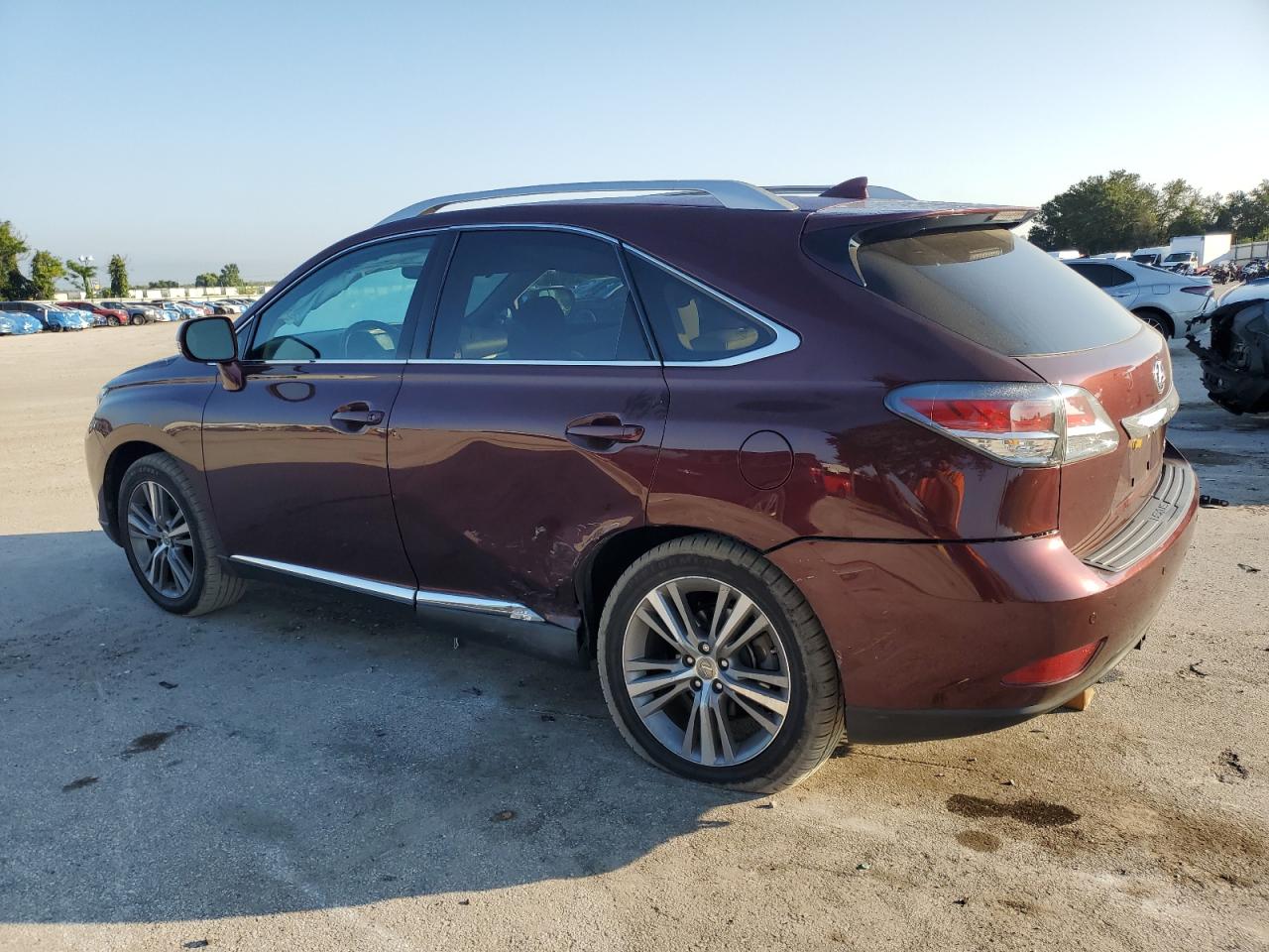 2T2ZK1BA0FC192172 2015 LEXUS RX - Image 2