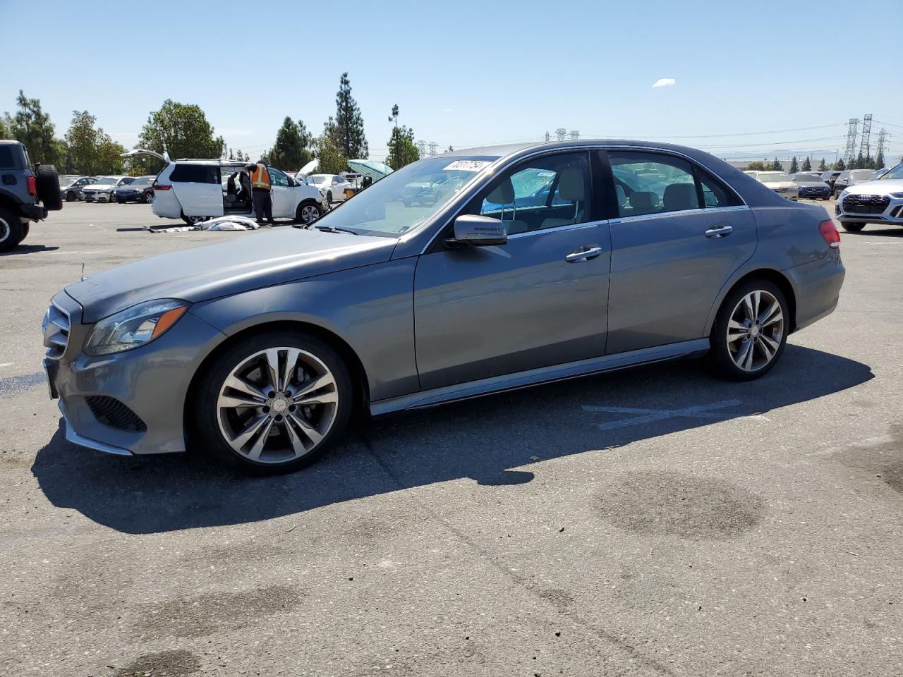 2016 MERCEDES-BENZ E-CLASS