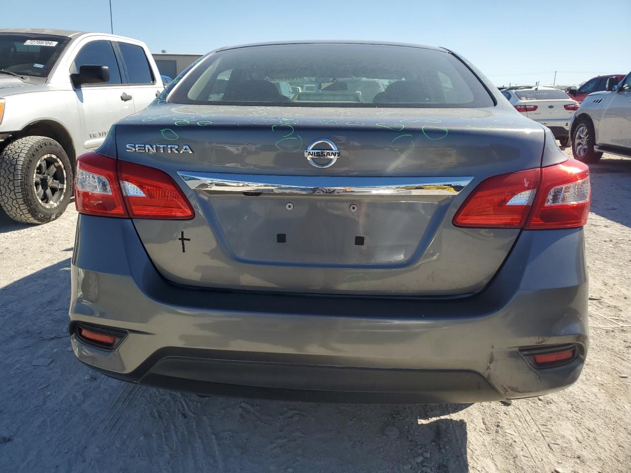 2019 Nissan Sentra S VIN: 3N1AB7AP1KY352390 Lot: 72826754