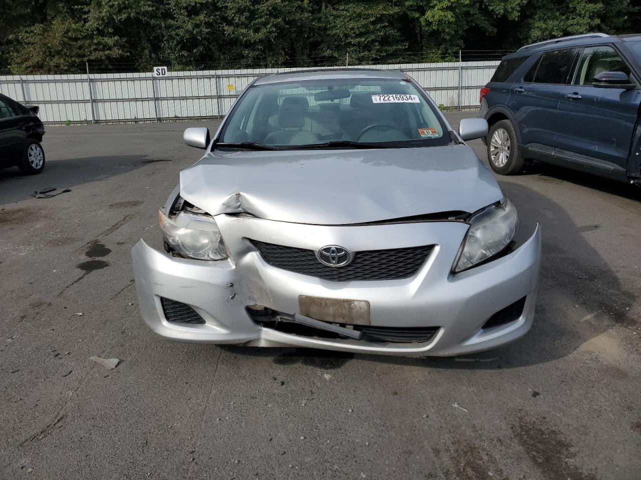 2010 Toyota Corolla - Image 5