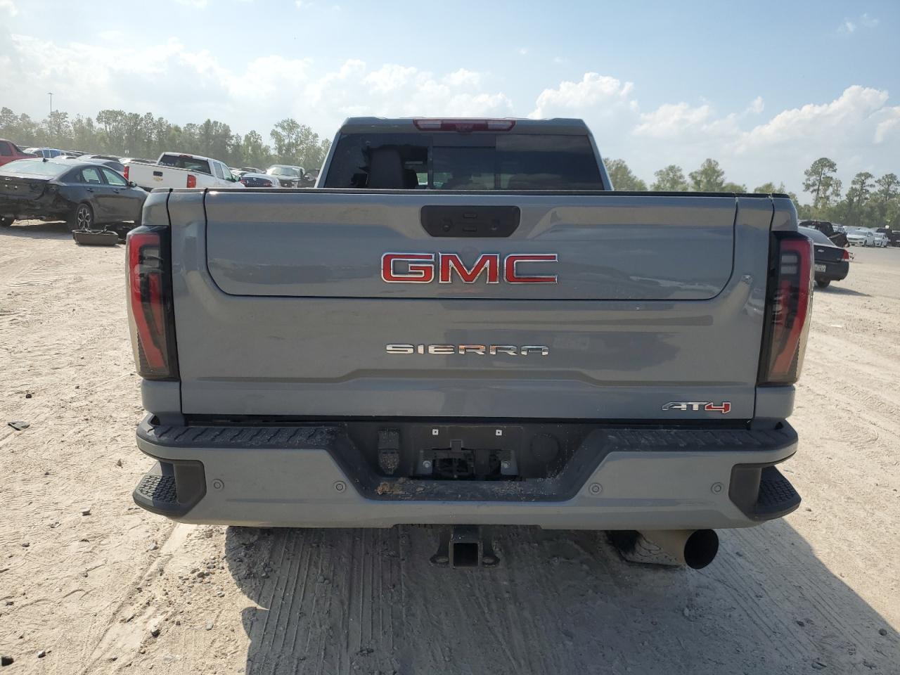 1GT49PEY7RF240350 2024 GMC Sierra K2500 At4