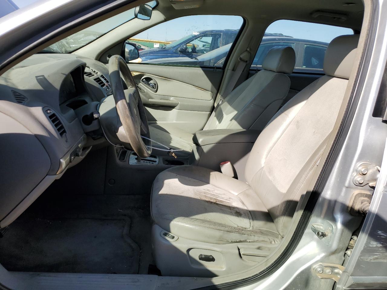 2004 Chevrolet Malibu - Image 7