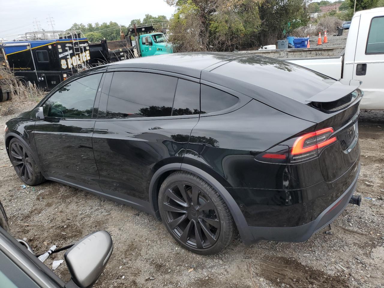 7SAXCBE50NF334367 2022 TESLA MODEL X - Image 2