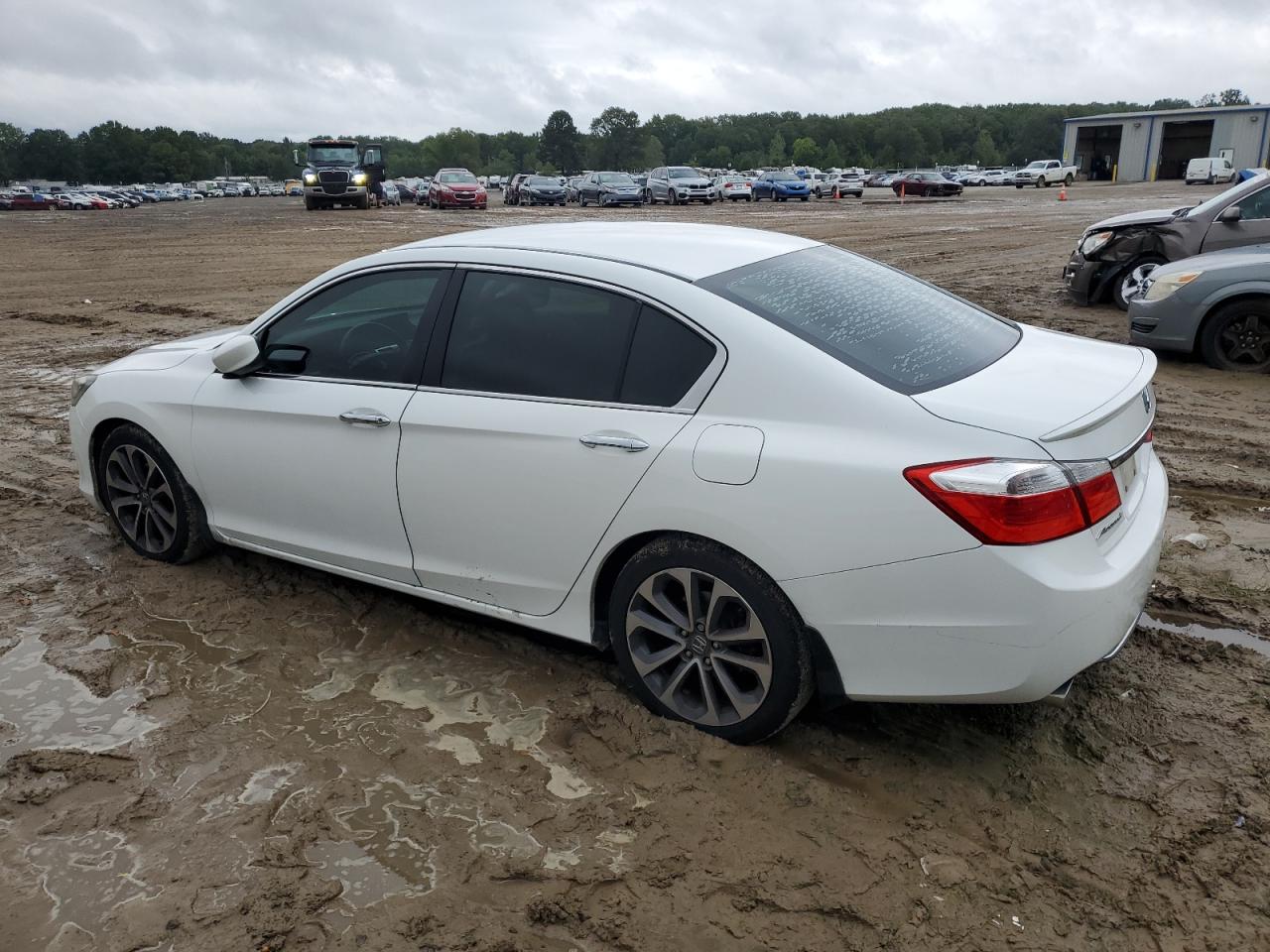 1HGCR2F50FA148610 2015 HONDA ACCORD - Image 2