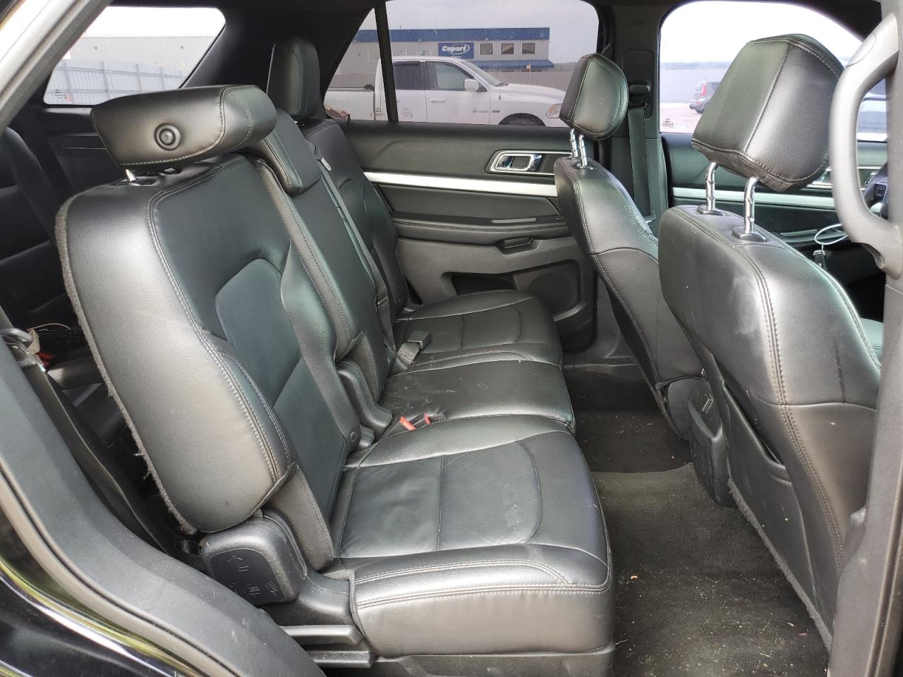 2017 Ford Explorer - Image 11