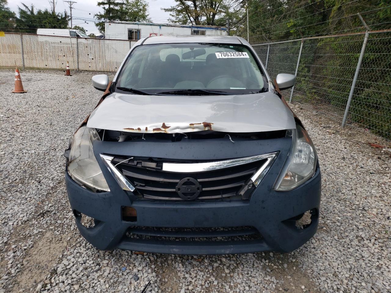 3N1CN7AP7JL806864 NISSAN VERSA 2018