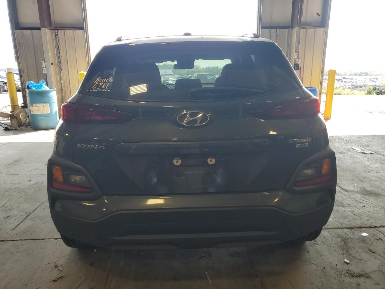 KM8K6CAA6JU085609 2018 Hyundai Kona Sel