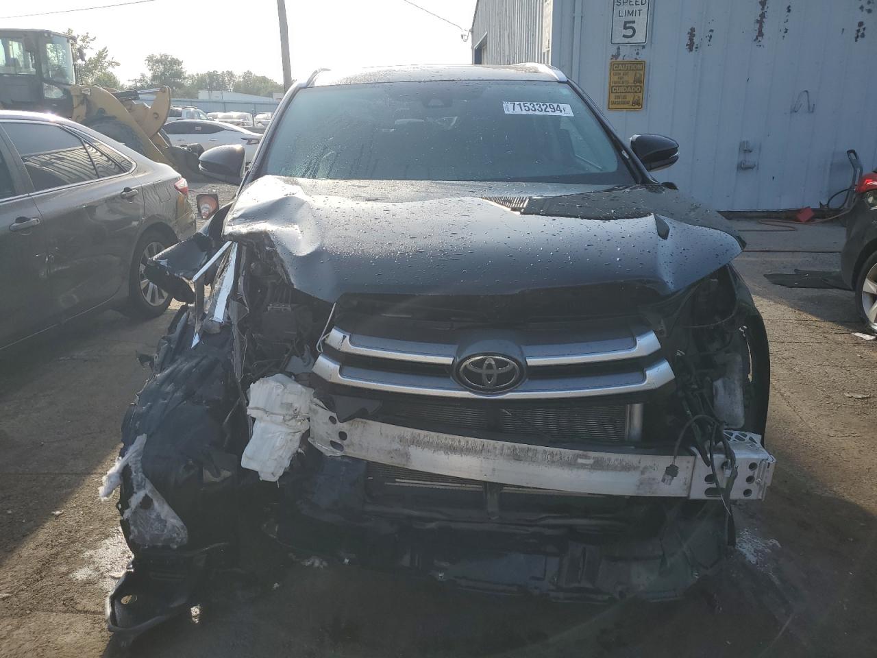 VIN 5TDJZRFH6KS591205 2019 TOYOTA HIGHLANDER no.5