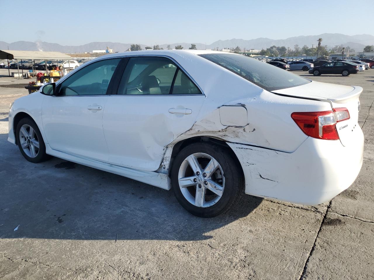 2014 Toyota Camry - Image 2