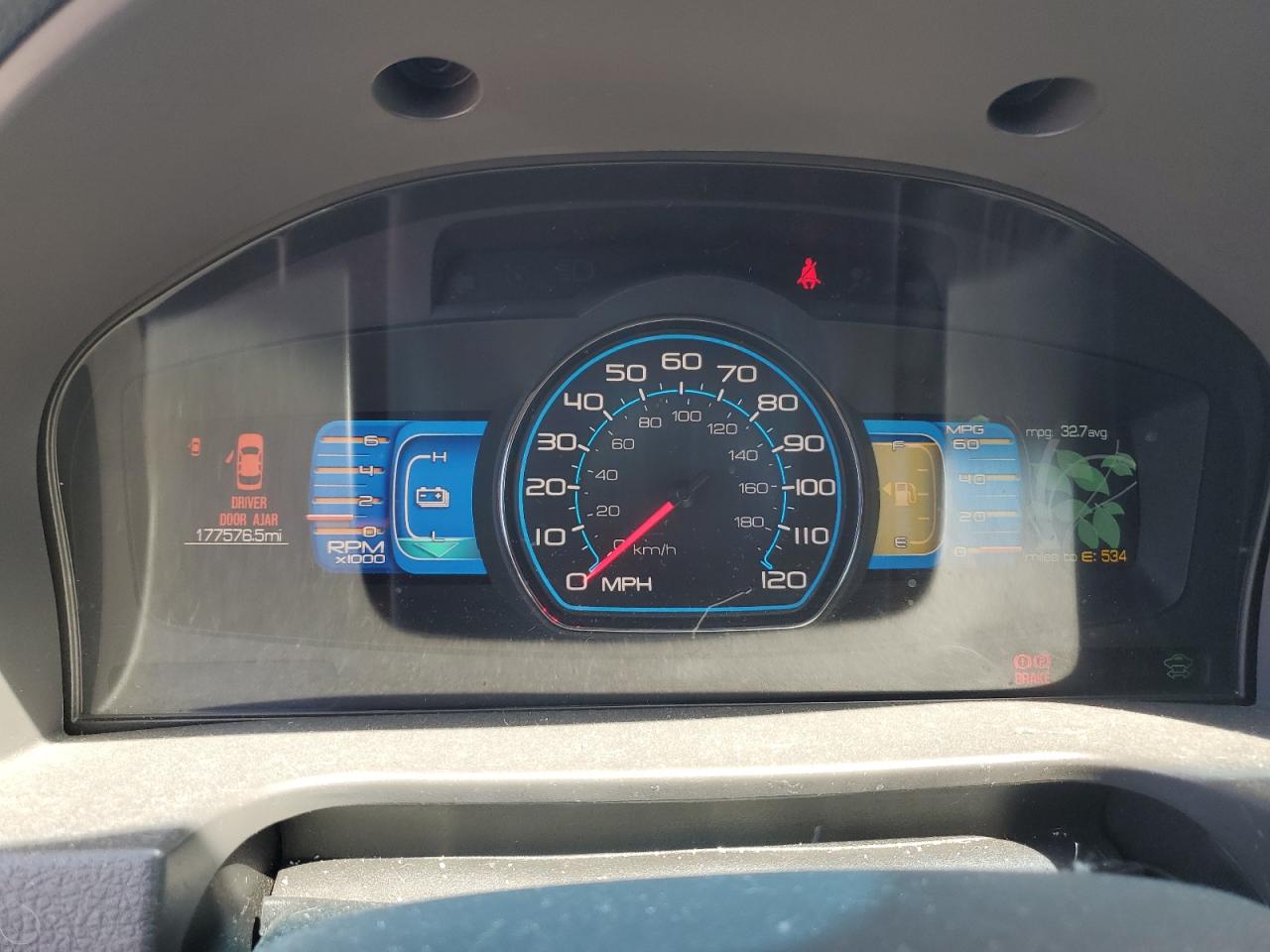 2010 Ford Fusion Hybrid VIN: 3FADP0L35AR227842 Lot: 70020984