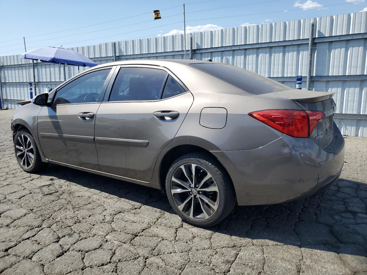 VIN 2T1BURHE4HC768339 2017 TOYOTA COROLLA no.2