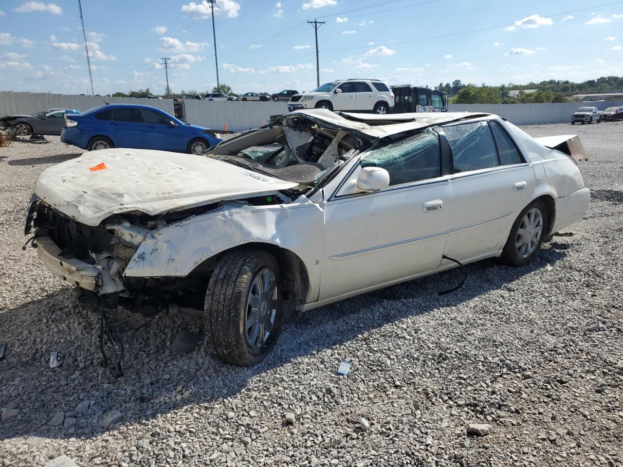 2008 Cadillac DTS - Image 1