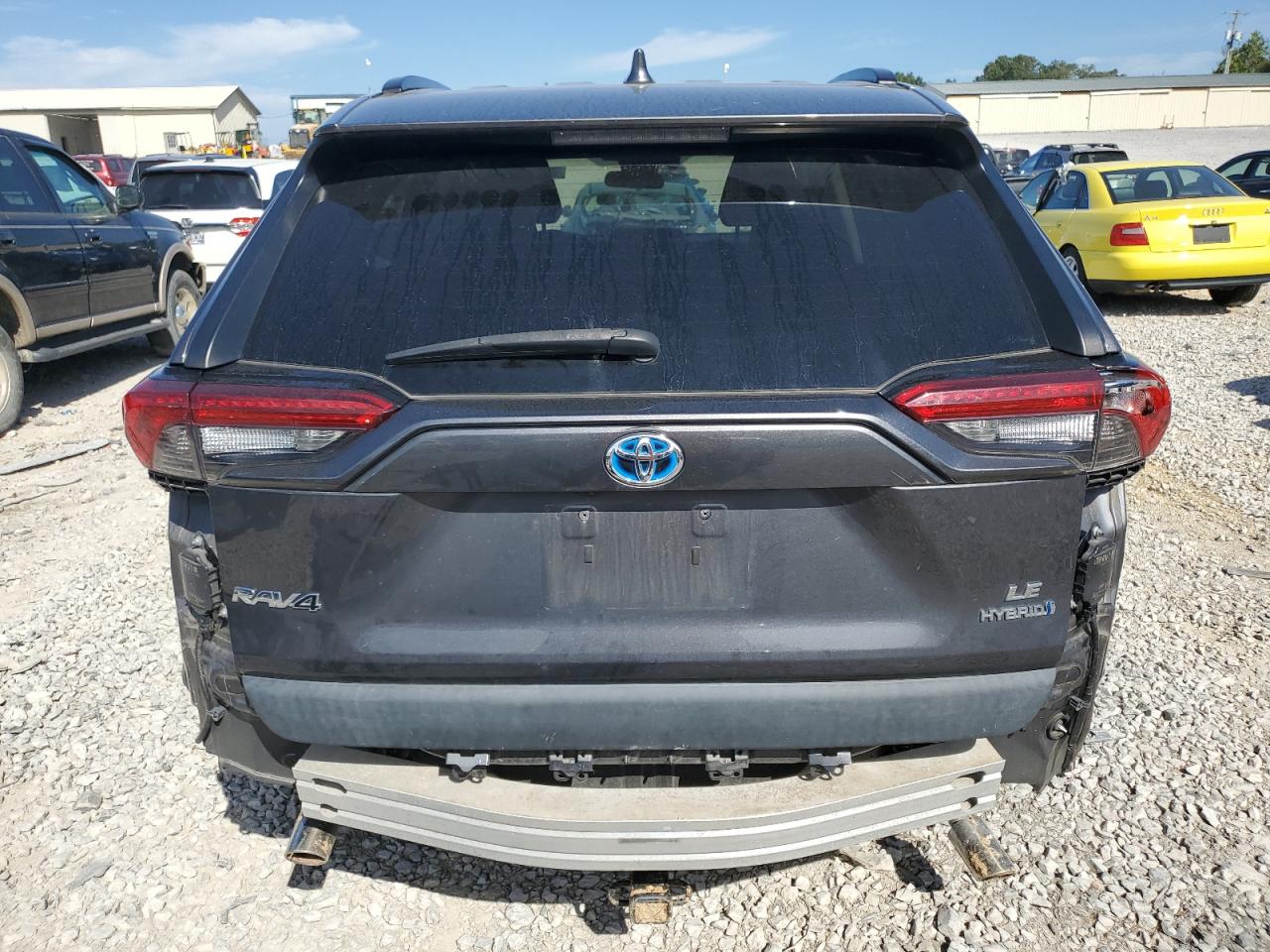 2019 Toyota Rav4 Le VIN: 2T3MWRFV9KW014260 Lot: 70289644