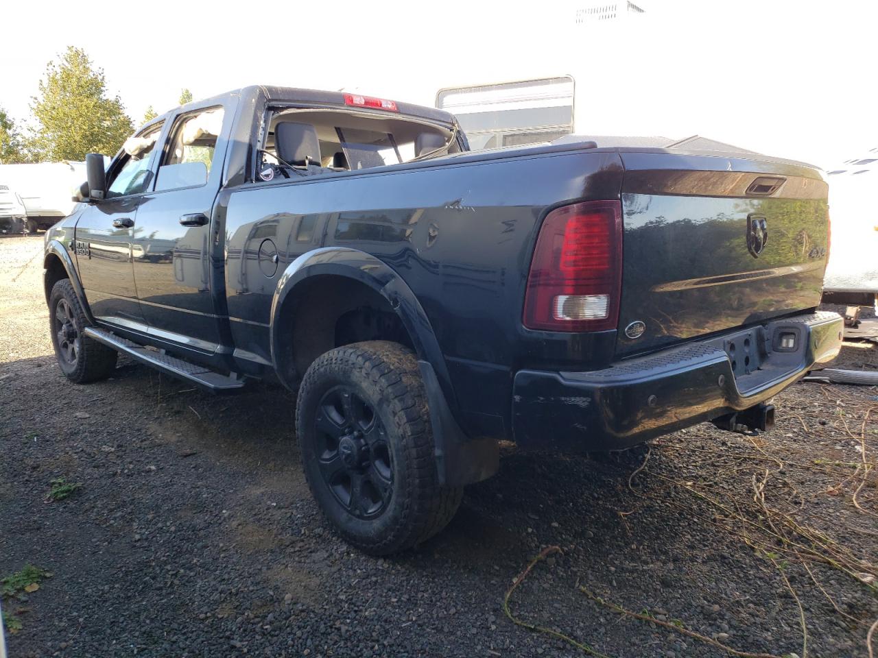2017 RAM 3500 - Image 2