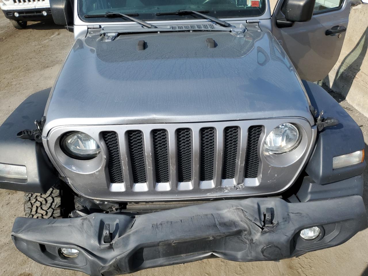 1C4HJXDN4JW145233 2018 Jeep Wrangler Unlimited Sport