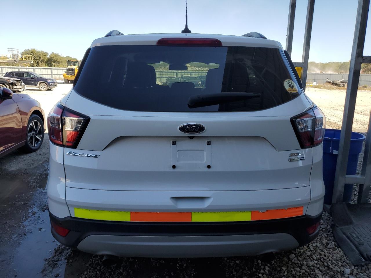 1FMCU9HD0JUD08319 FORD ESCAPE 2018