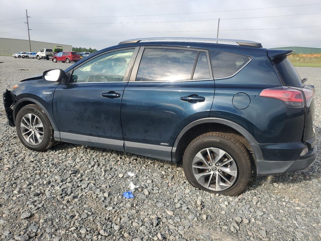 JTMRJREV4HD082770 2017 Toyota Rav4 Hv Le