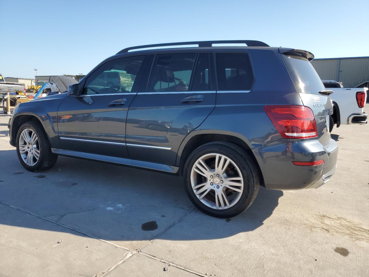 VIN WDCGG8JB9FG397551 2015 MERCEDES-BENZ GLK-CLASS no.2