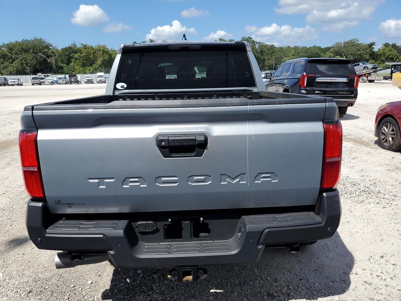 3TYKD5HN9RT004587 2024 Toyota Tacoma Double Cab