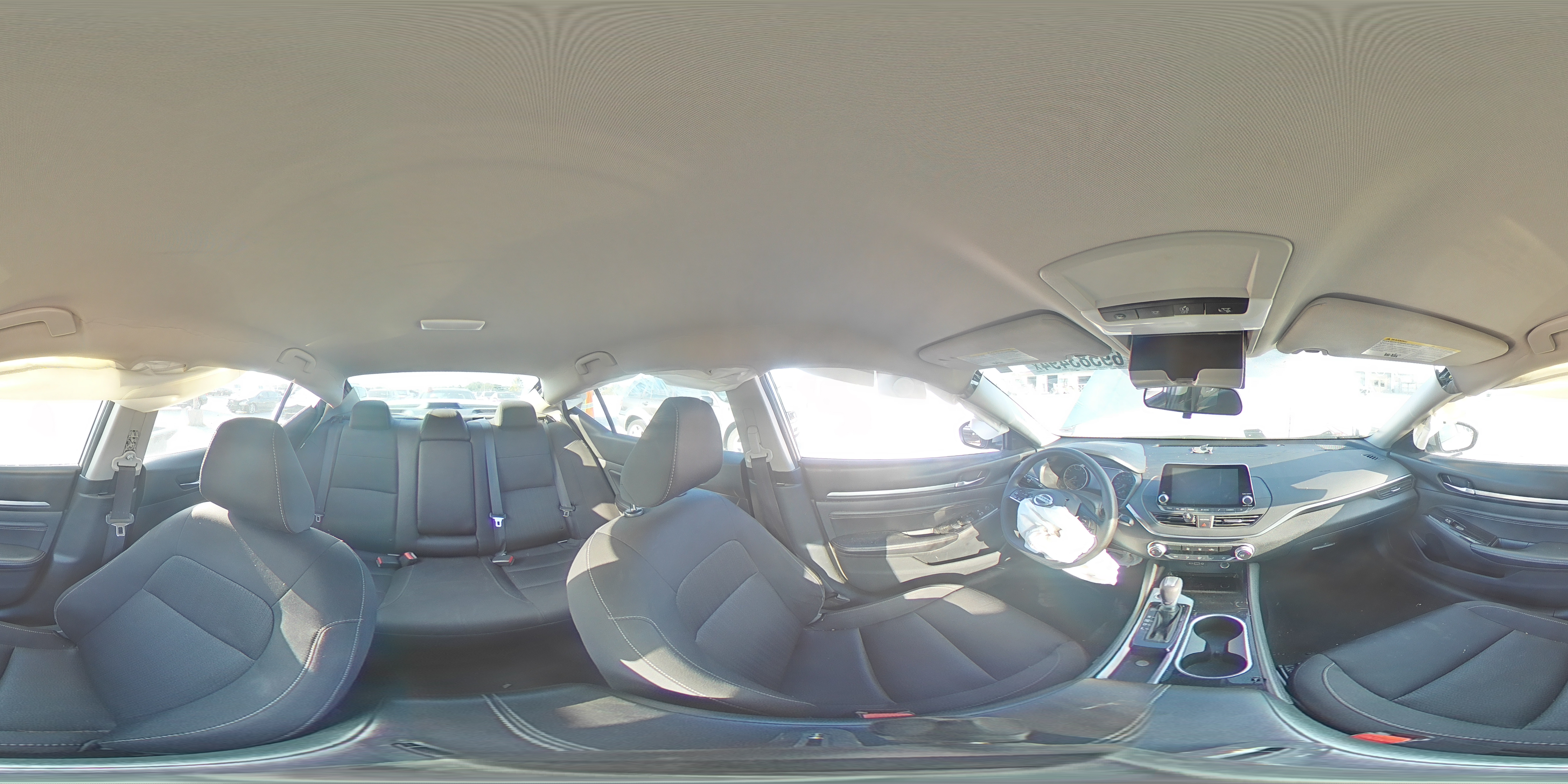 2021 Nissan Altima - Image 12