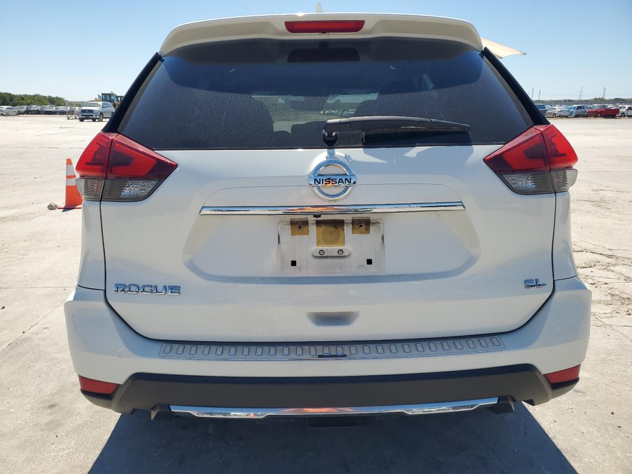 2018 Nissan Rogue S VIN: JN8AT2MT7JW490791 Lot: 70976434