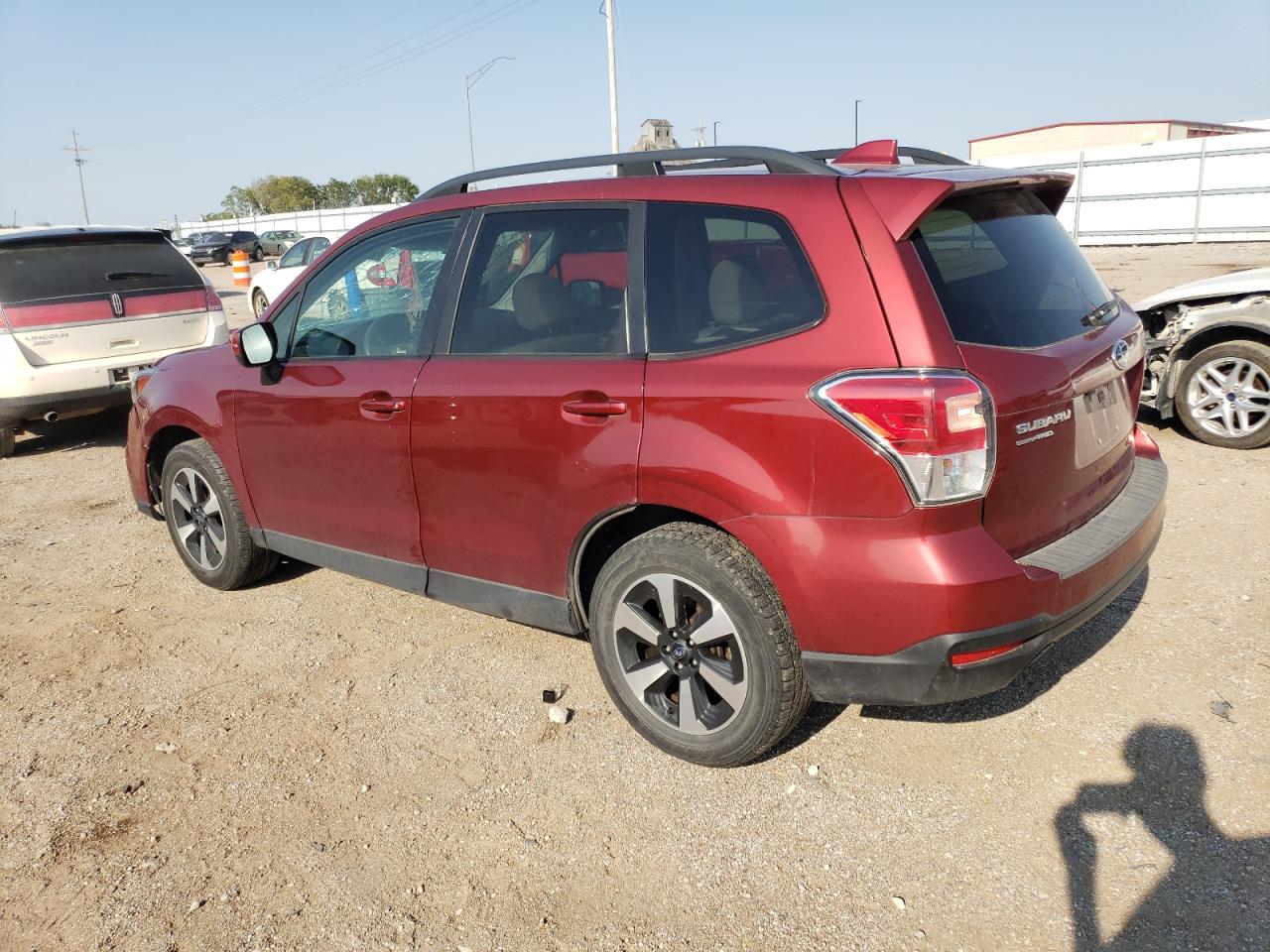 2017 Subaru Forester 2.5I Premium VIN: JF2SJAEC9HH412463 Lot: 70343394