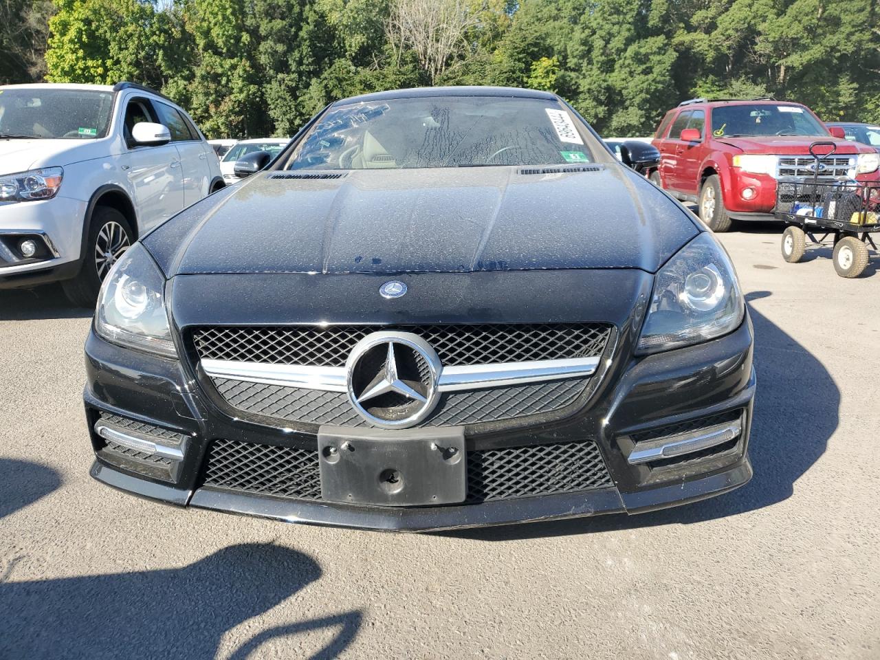 VIN WDDPK5HA9DF063674 2013 MERCEDES-BENZ SLK-CLASS no.5