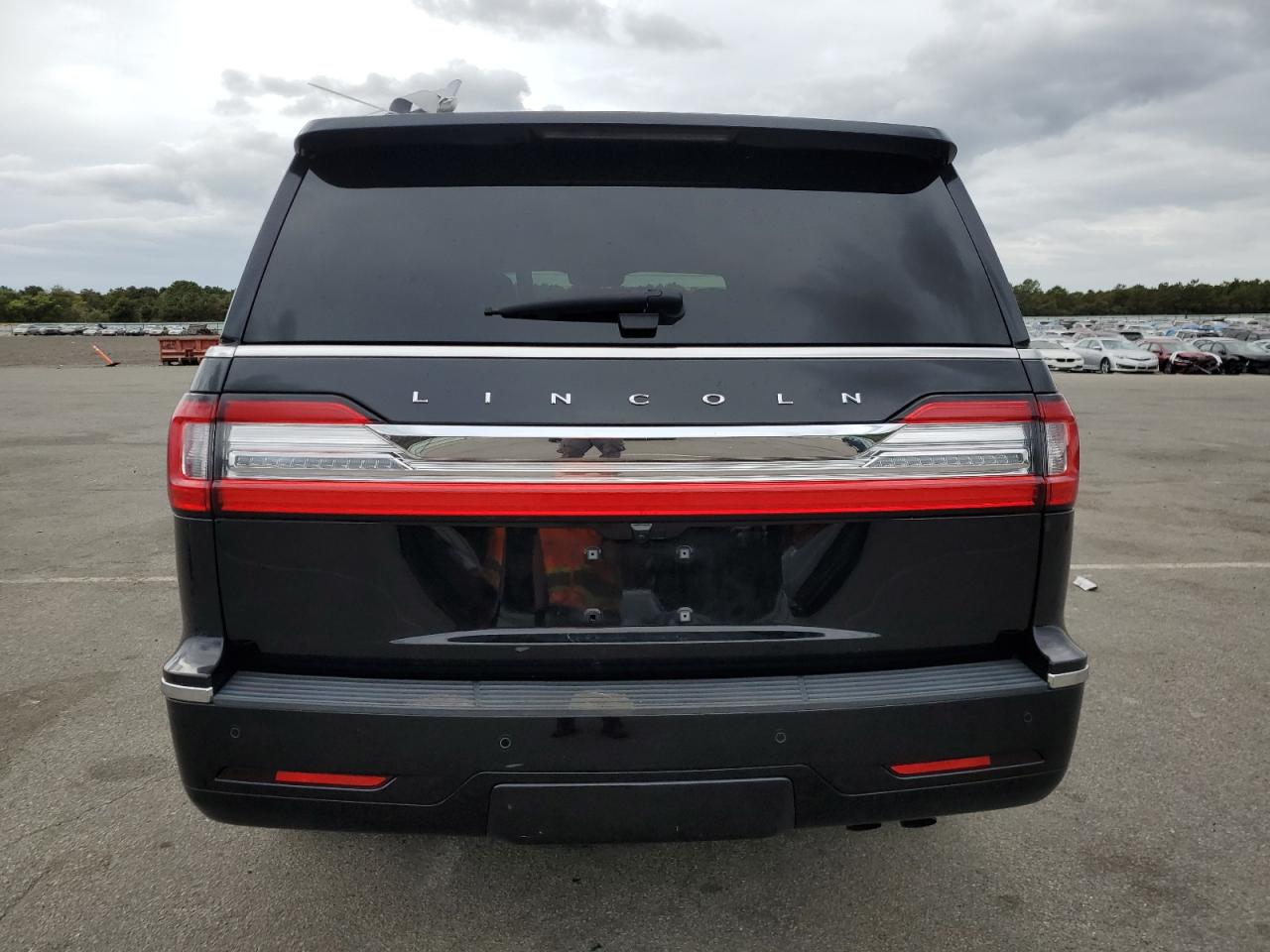 2021 Lincoln Navigator Reserve VIN: 5LMJJ2LT6MEL00842 Lot: 72791014