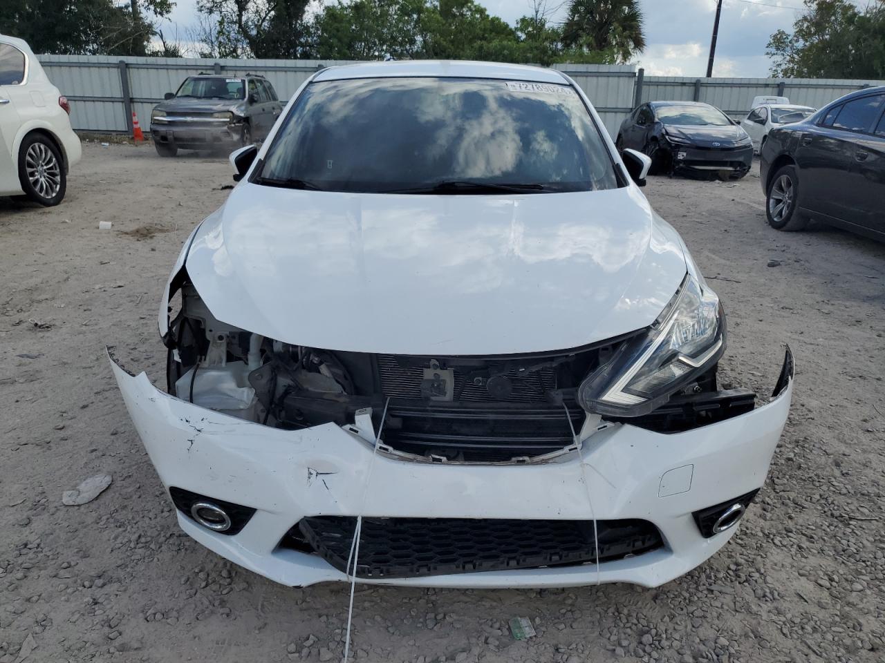 2019 Nissan Sentra - Image 5