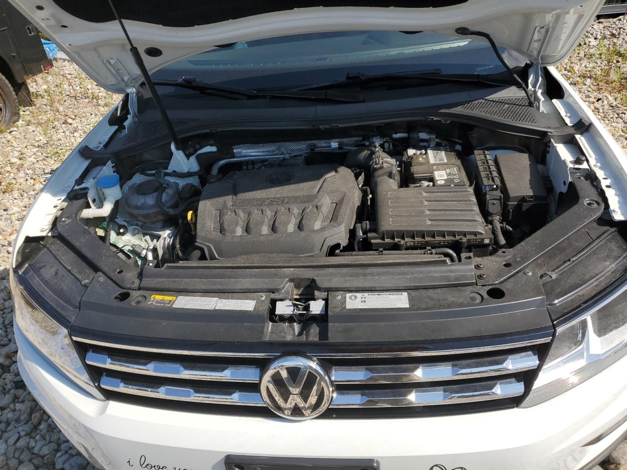 3VV2B7AX5LM111699 2020 Volkswagen Tiguan Se