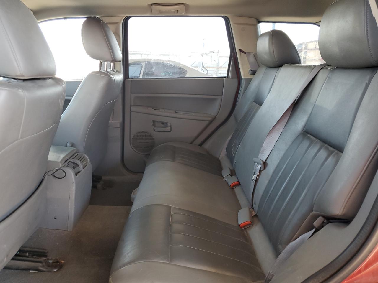 1J4GR48K25C696314 2005 Jeep Grand Cherokee Laredo