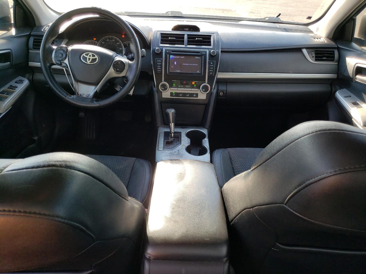 2014 Toyota Camry - Image 8